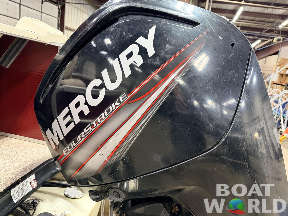 Used 2016 Weeres 200 Allure Fish Pontoon