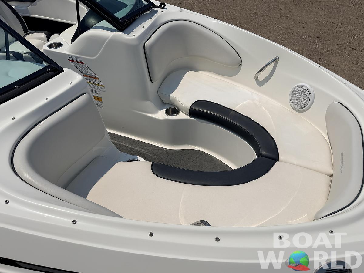 Used 2012 Sea Ray 205 Sport & 220HP 4.3L Mercruiser MPI with Tandem Axle Trailer -$15,995