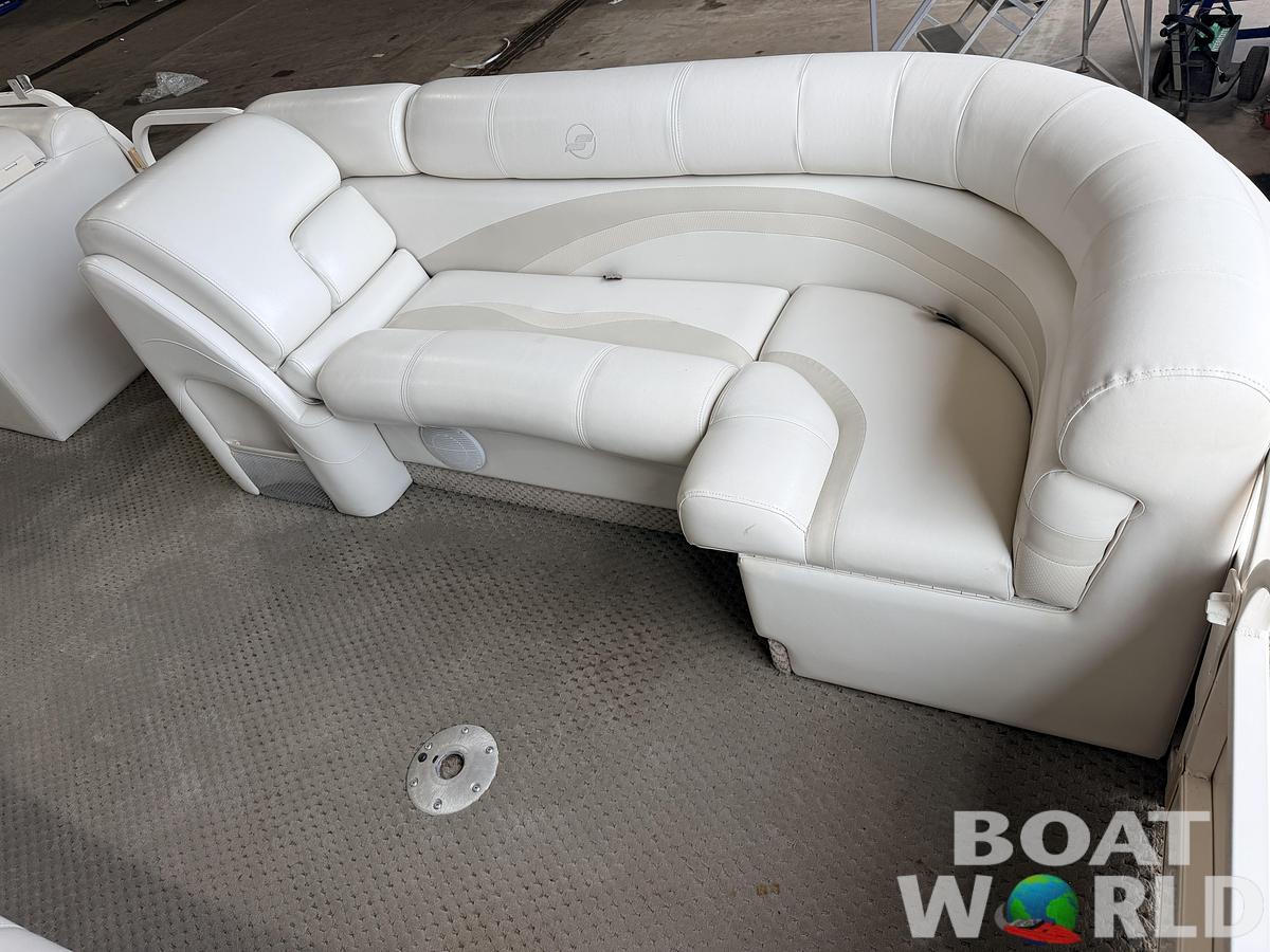 Used 2004 Starcraft 226 Elite & 50HP Mercury 4Stroke EFI -$14,995