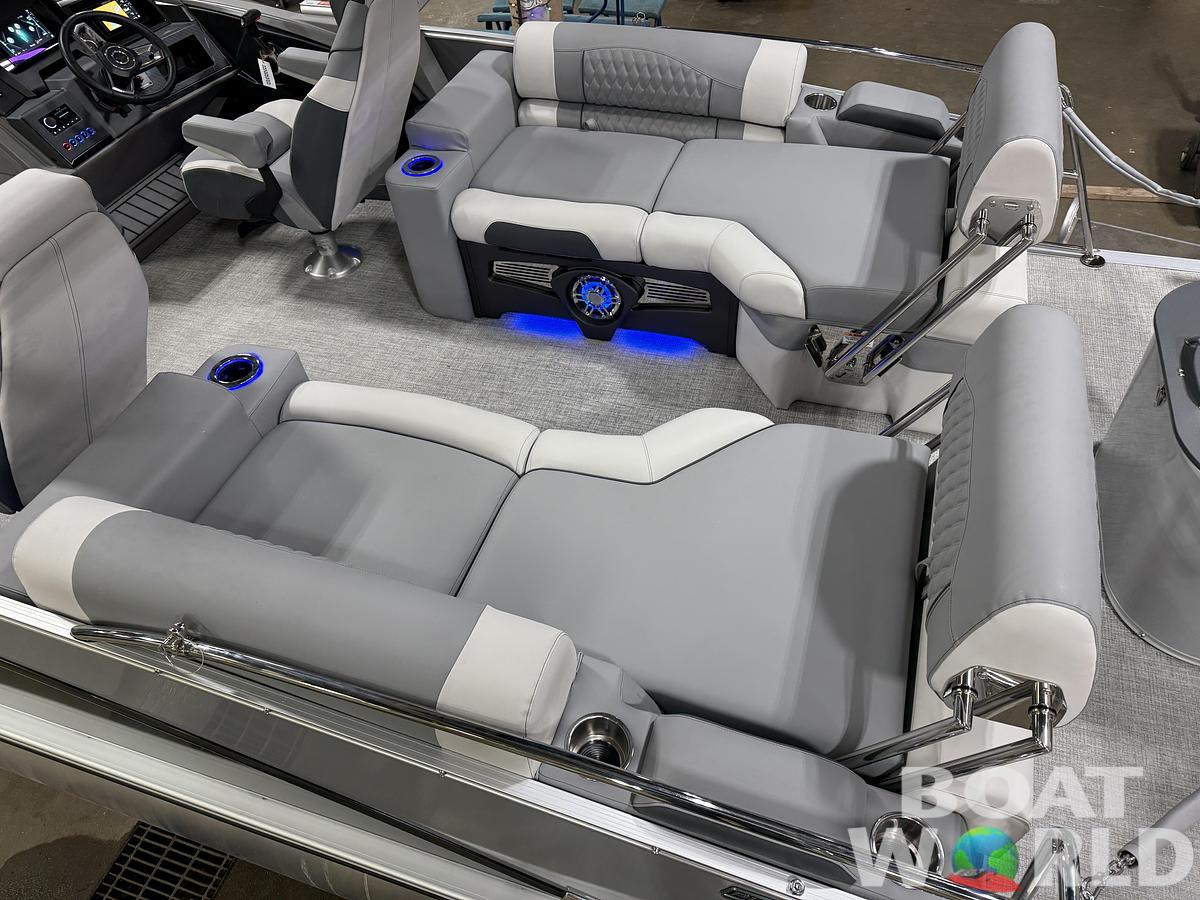 2025 Tahoe Pontoons Cascade 2385 Quad Lounge Shift SS Tritoon & Honda 4-Stroke EFI