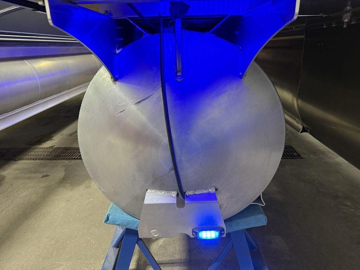 2025 Bentley Pontoons Elite 223 Swingback Tritoon & Honda 4-Stroke EFI