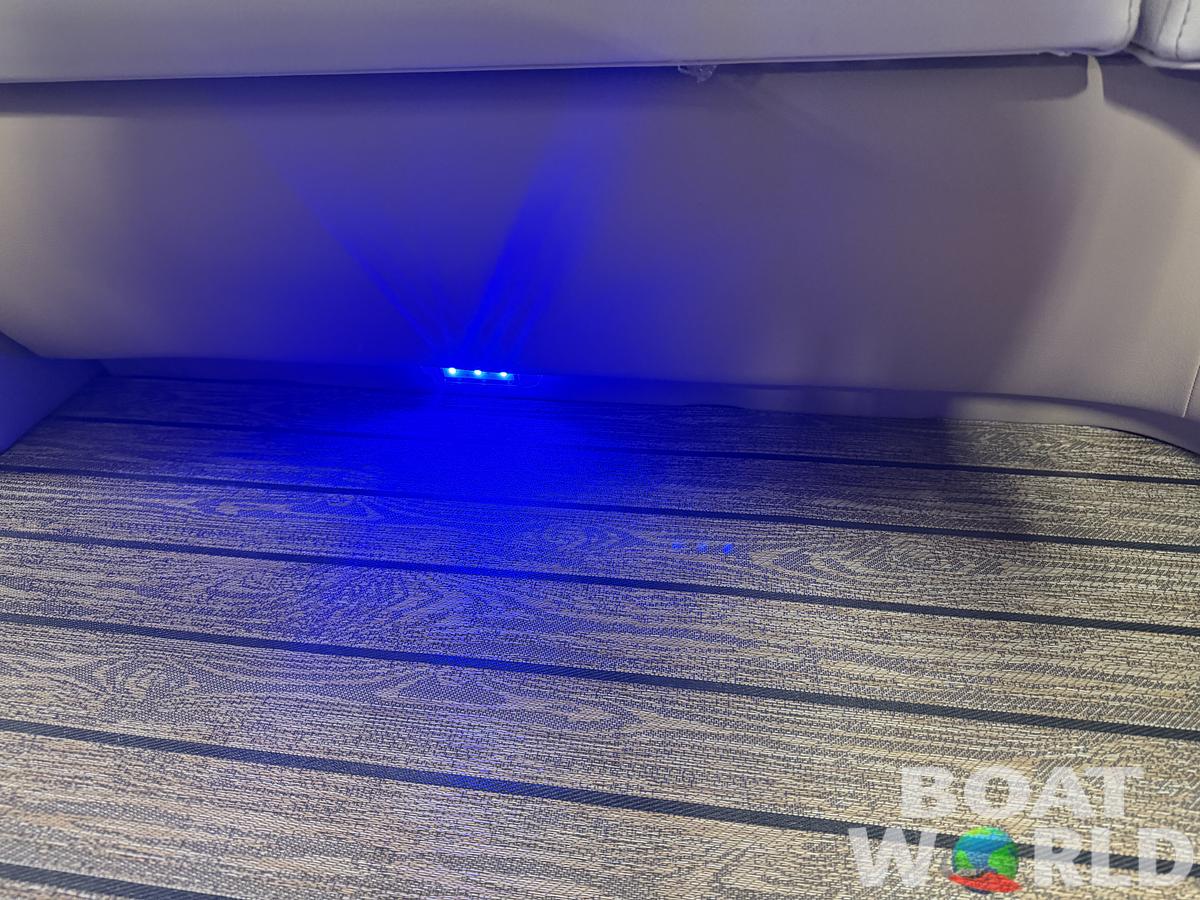 2023 Montego Bay NEW* 8524 Swingback Pontoon & 100HP 4-Stroke EFI