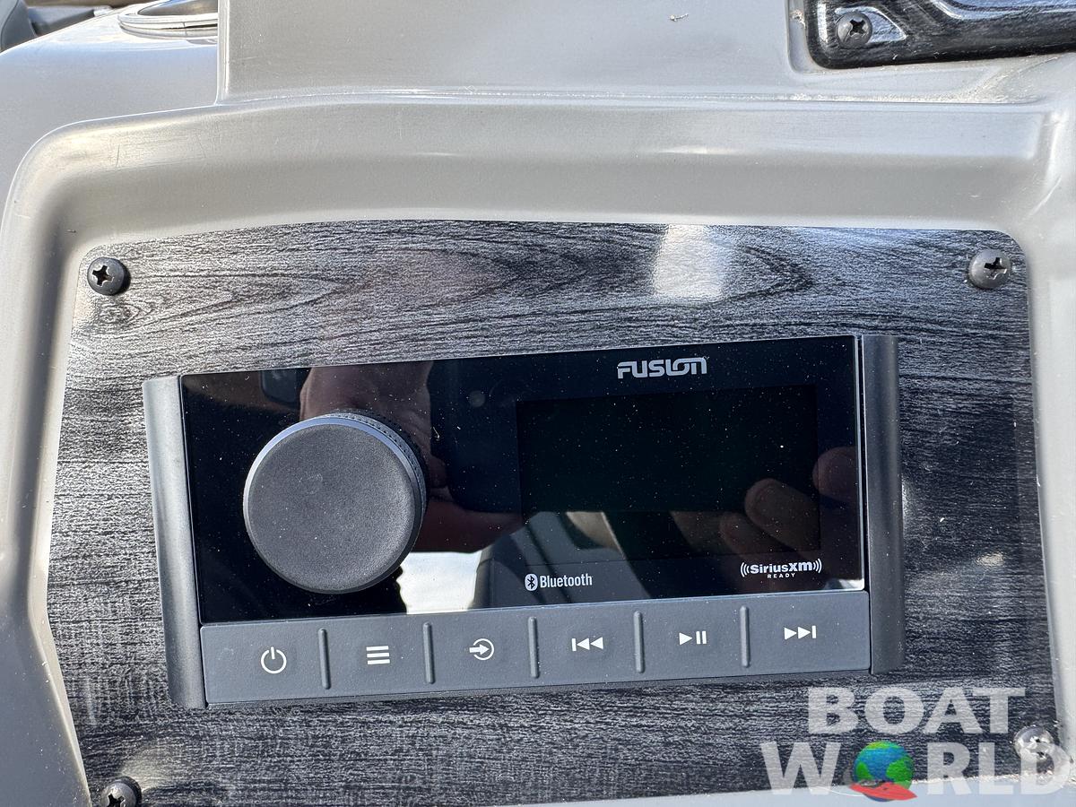 2025 Tahoe Pontoons GEOfish 2385 Rear Fish & Honda 4-Stroke EFI