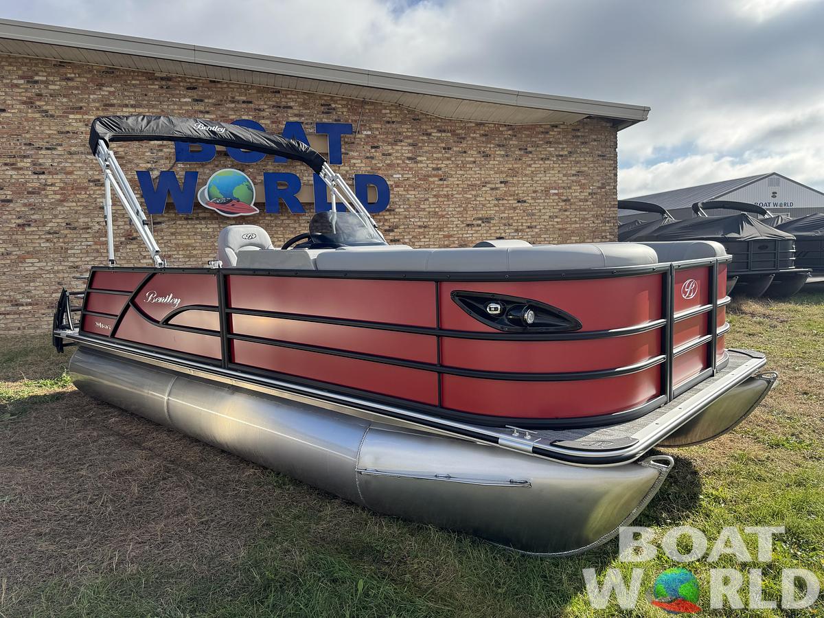 2026 Bentley Pontoons Legacy 200 Swingback