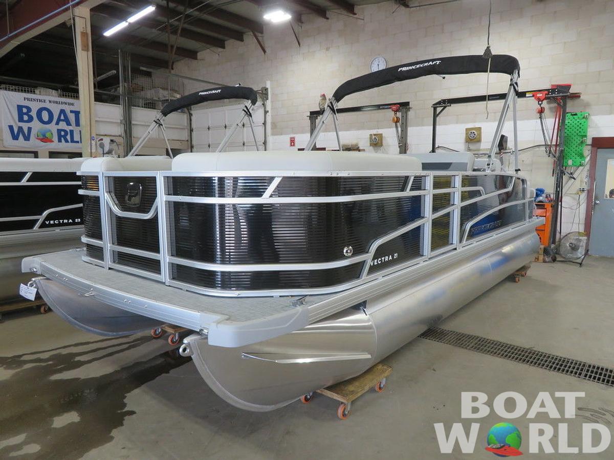 2025 Princecraft Vectra 21 RL Dinette Swingback Pontoon & Mercury 4-Stroke EFI