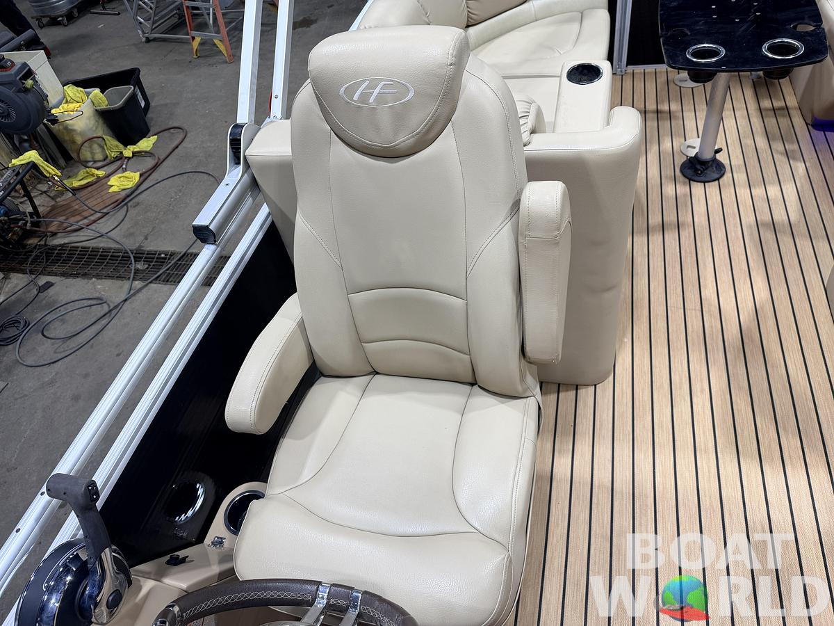 Used 2015 Harris 220 Solstice Pontoon