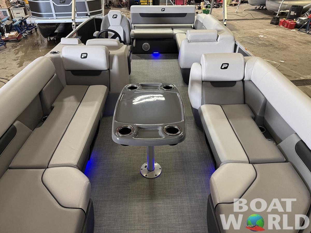 2026 Princecraft Vectra 23 RL Swingback Lounge Pontoon