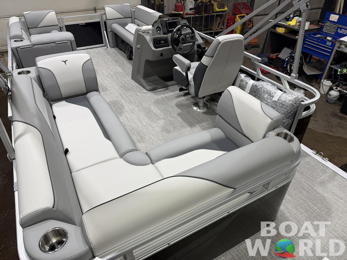 2026 Tahoe Pontoons Sport 1980 Cruise & Honda 4-Stroke EFI