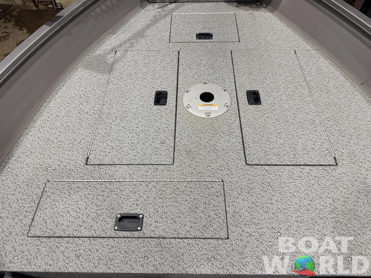 Used 2021 Crestliner 1650 Discovery Aluminum Fishing Boat - $13,995