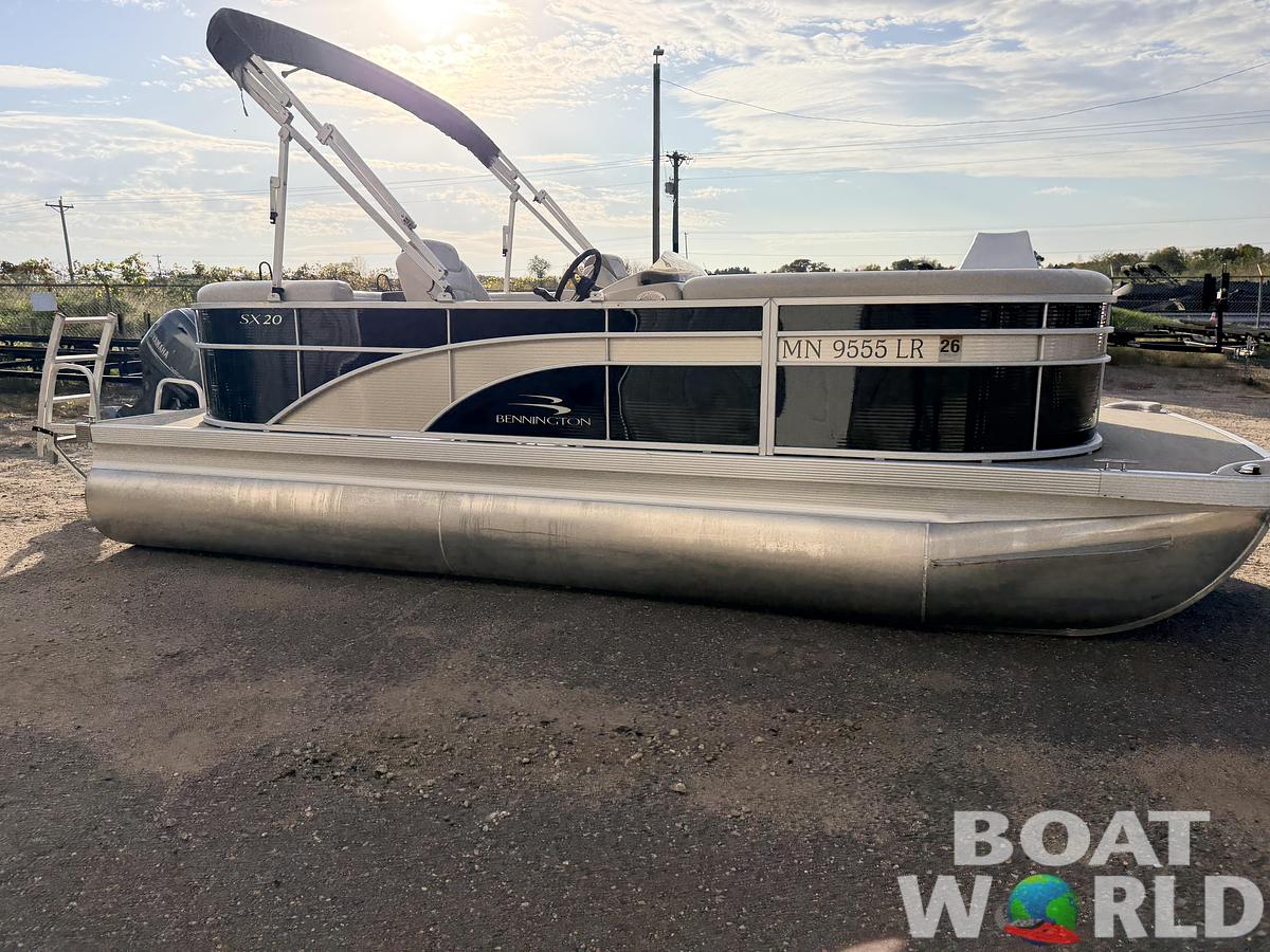 Used 2018 Bennington 20 SSRX & 50HP Yamaha 4 Stroke -$24,995