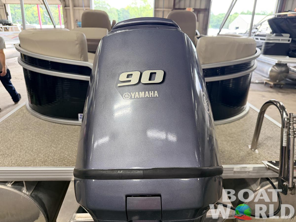 Used 2016 Weeres 220 Legacy & 90HP Yamaha 4Stroke -$19,995