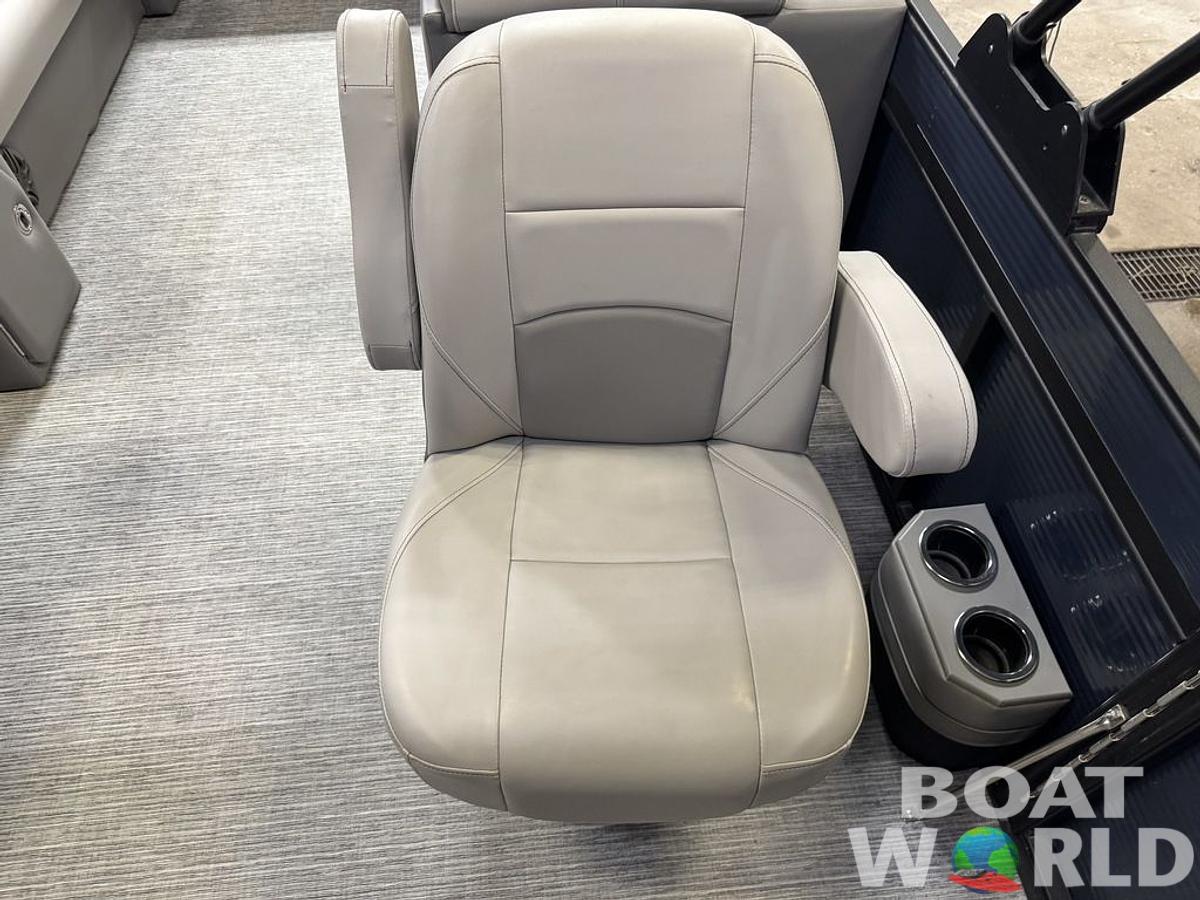 Used 2023 Qwest Pontoons 822 E-Class RLS LT Pontoon