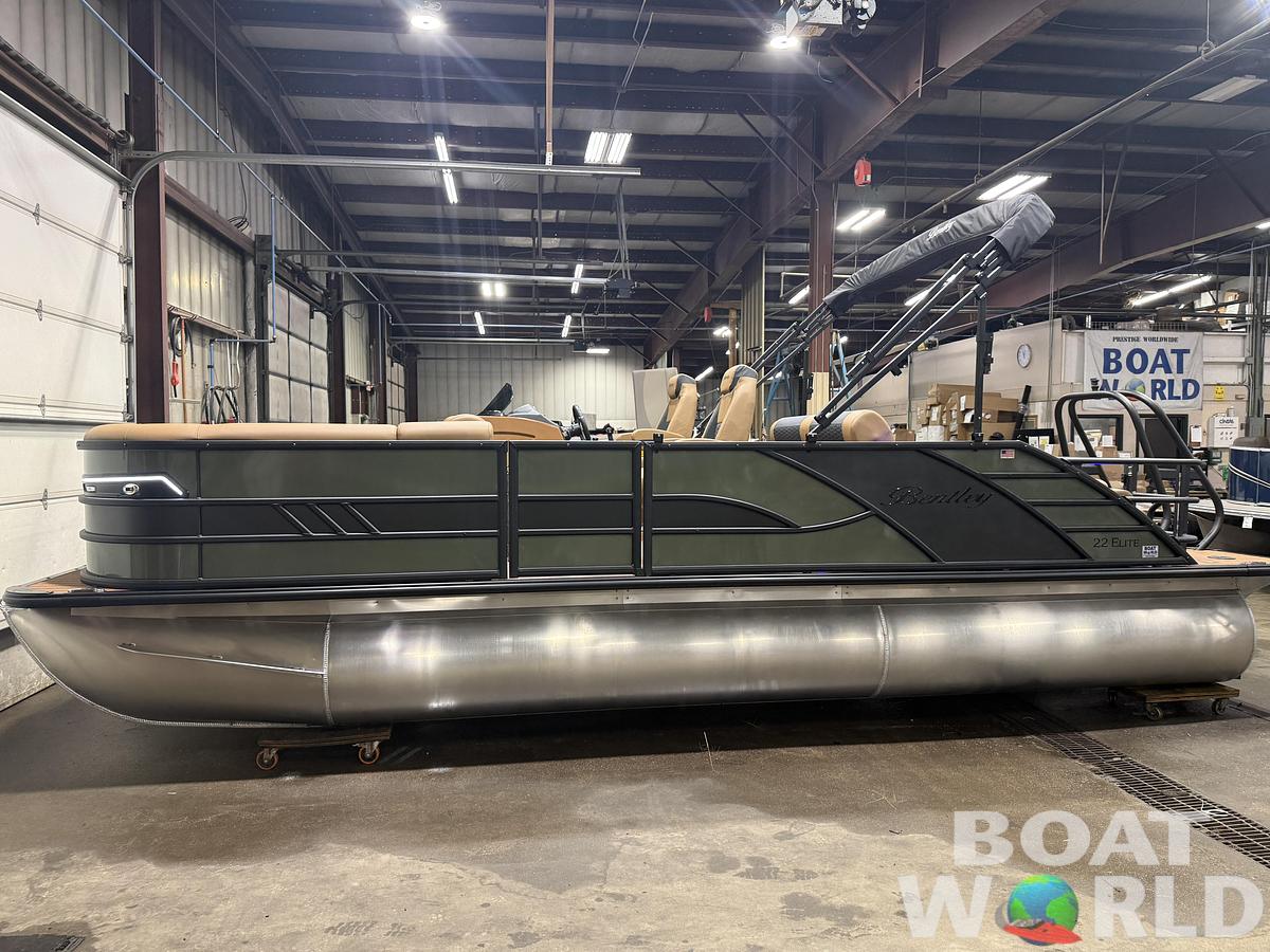 2026 Bentley Pontoons Elite 223 Swingback Tritoon & 200HP 