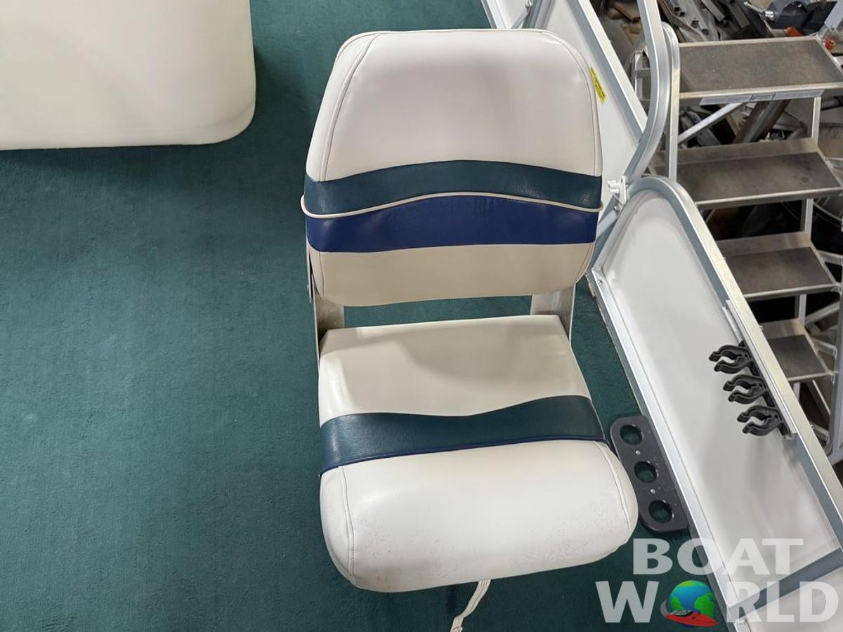 Used 2000 Starcraft Marine Starfish 180 Pontoon