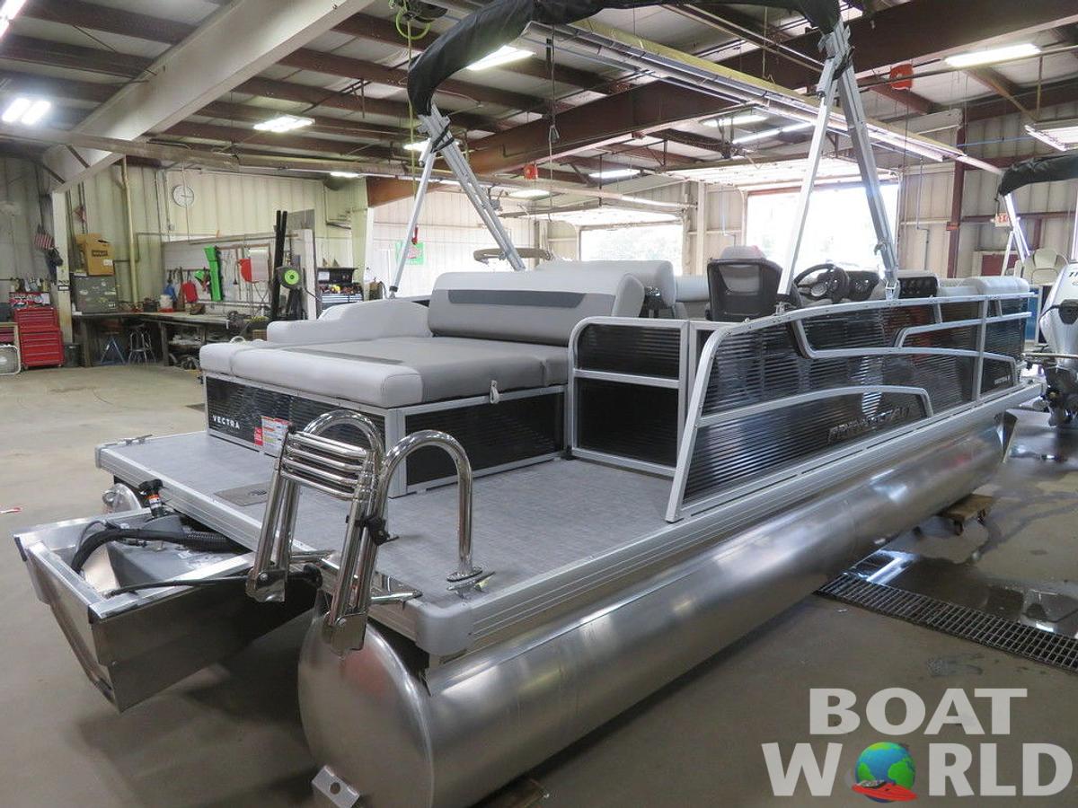 2025 Princecraft Vectra 21 RL Dinette Swingback Pontoon & Mercury 4-Stroke EFI