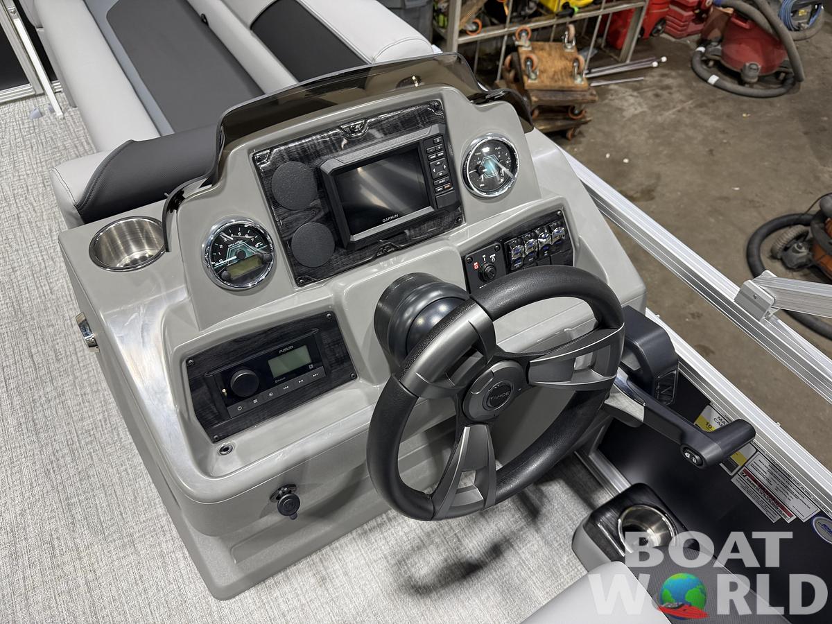 2026 Tahoe Pontoons Sport 1980 Cruise Rear Bench (CRB)