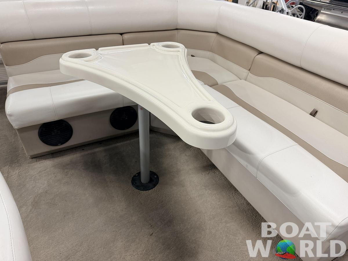 Used 2004 Northwood 2023 Reitta & 40HP Mercury 4Stroke -$