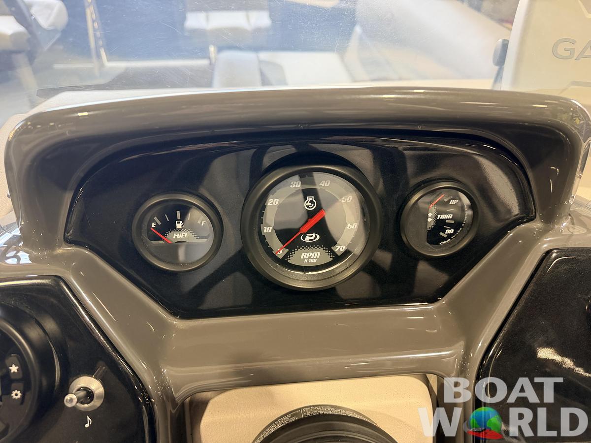 Used 2021 Princecraft 21 Sportfisher 2RS Pontoon & 90HP Mercury 4-Stroke -$27,995