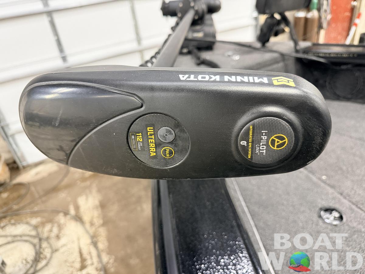 Used 2022 Lund 1875 Pro-V &  200HP Mercury ProXS - $49,995