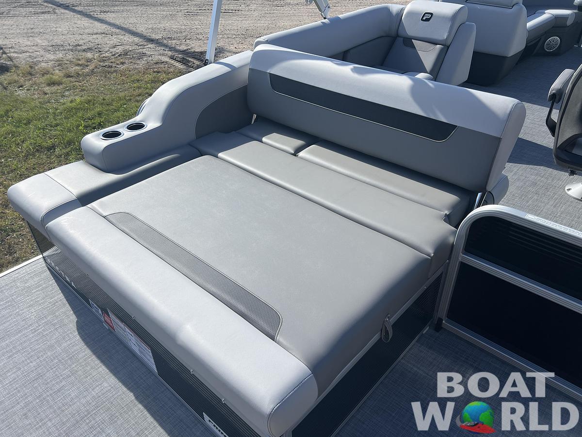 2026 Princecraft Vectra 23 RL Swingback Lounge Pontoon