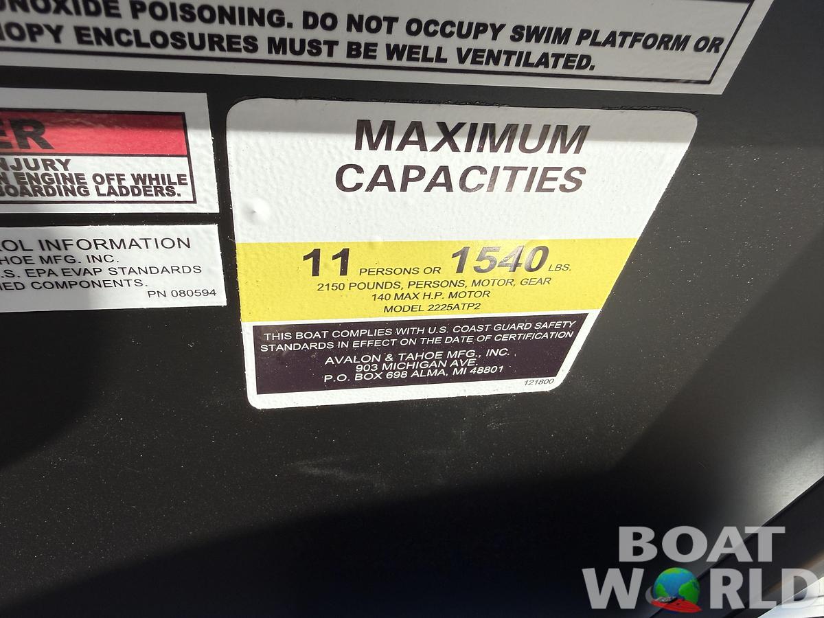 2026 Tahoe Pontoons Sport 23' Fish & Cruise & Honda 4-Stroke EFI