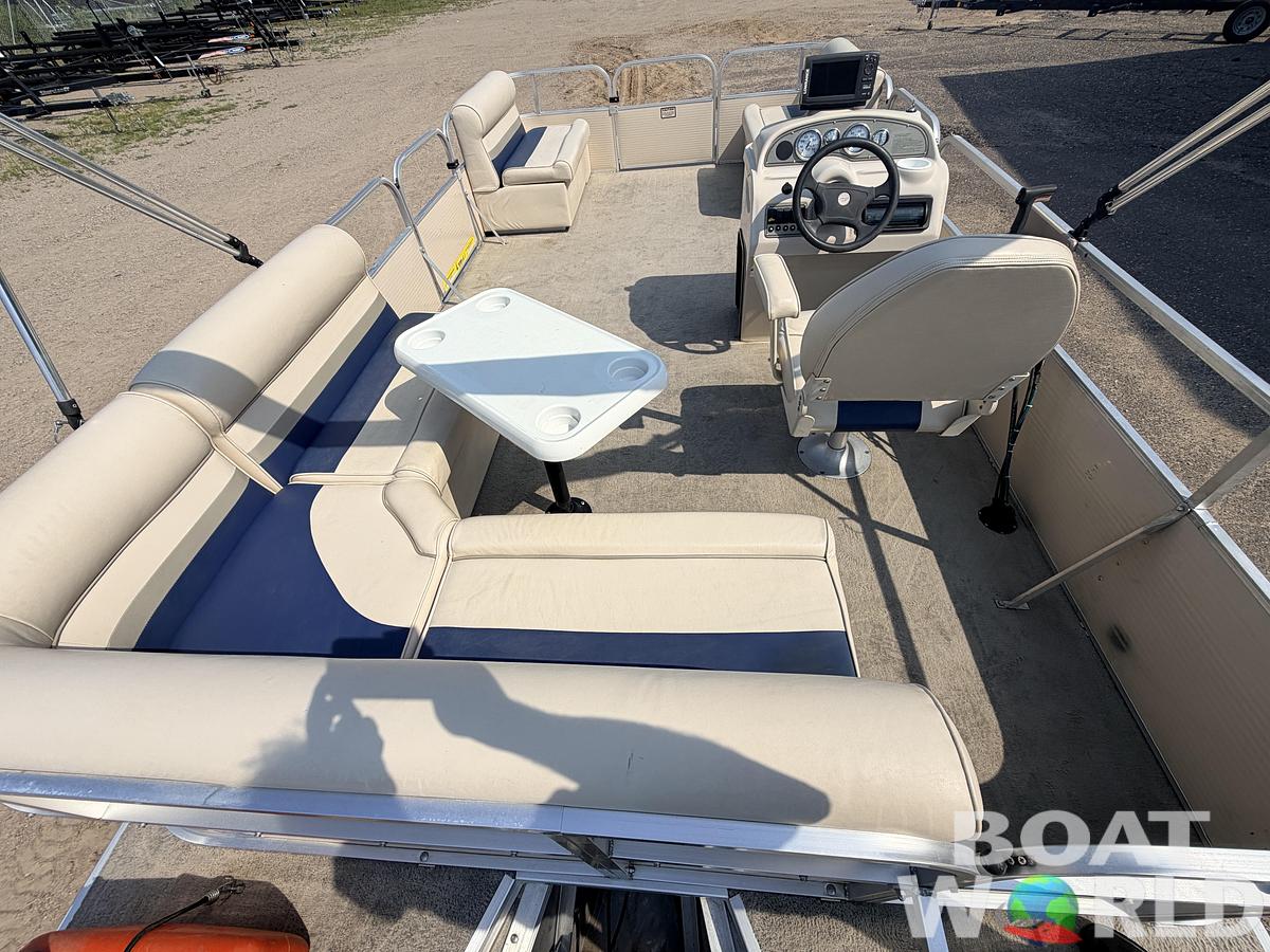 Used 2007 Weeres 200 Cadet & 25HP Mercury 4Stroke -$9,995