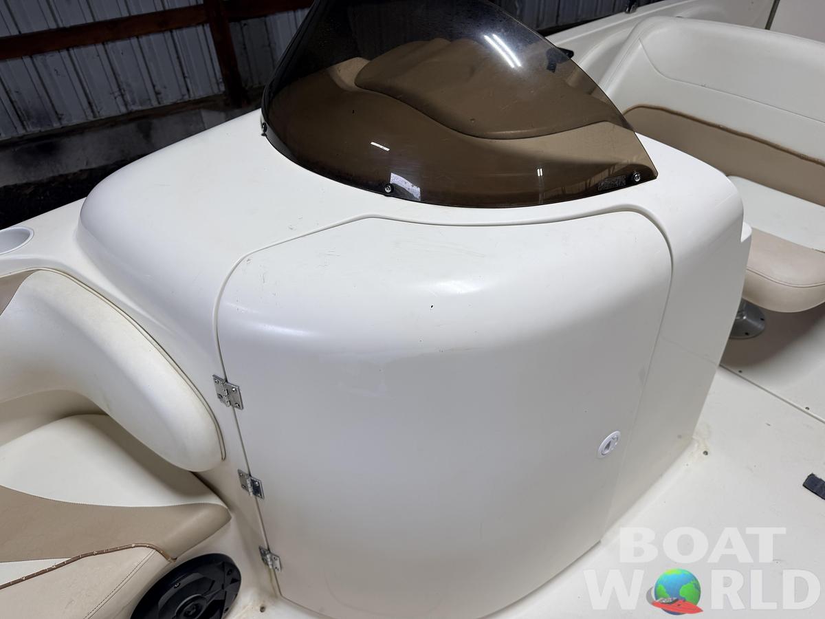 Used 2003 Glastron DX215 Deck Boat & 220HP 5.0L Volvo/Penta with Tandem Axle Trailer -$9,995