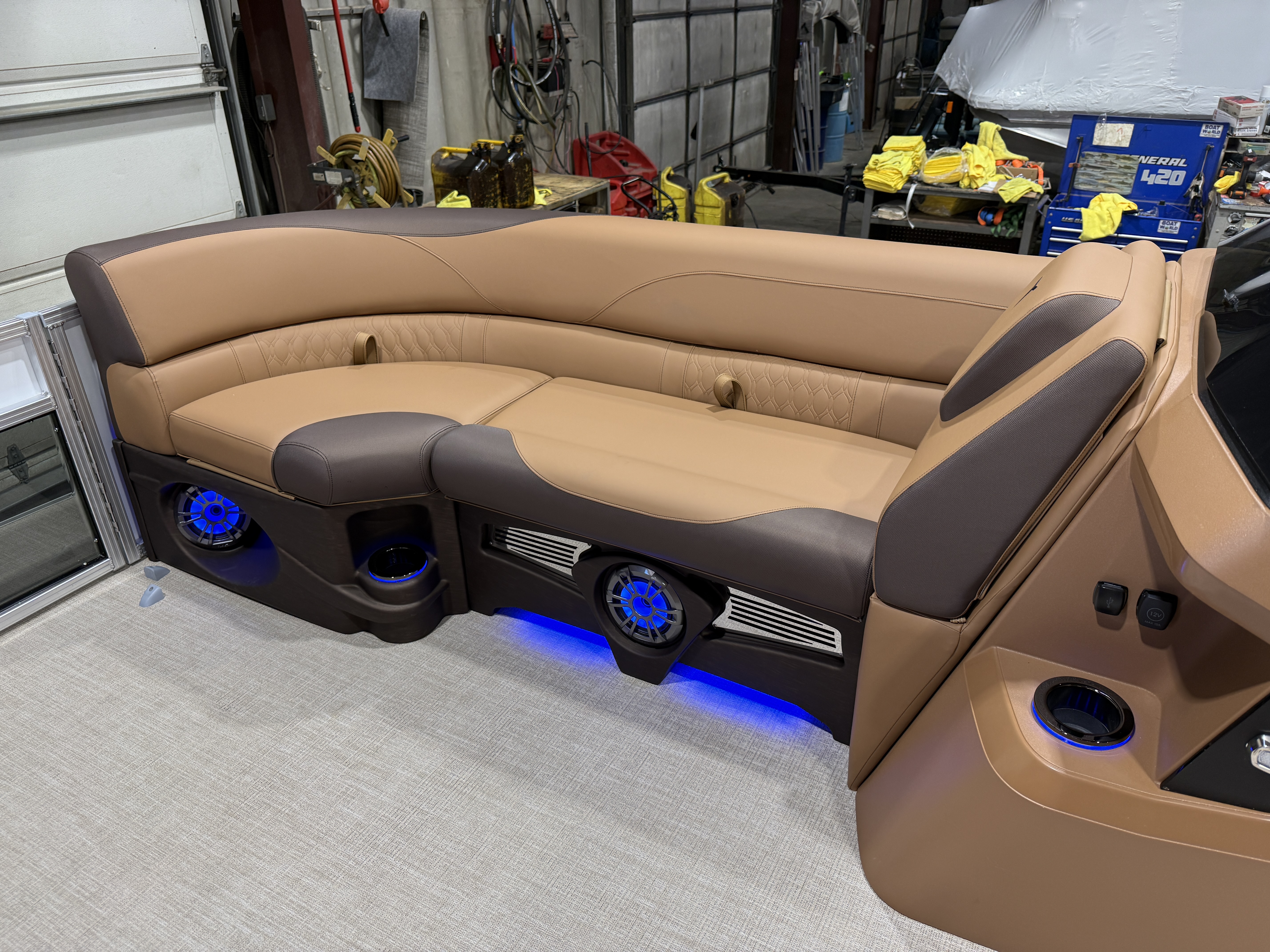 2027 Tahoe LTZ 2385 VRB Swingback Pontoon $41995