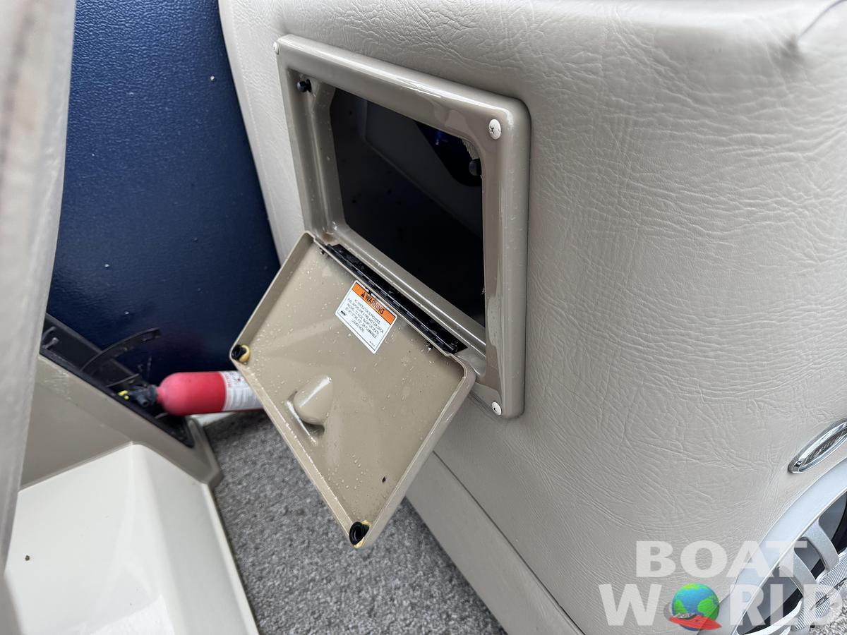 Used 2013 Premier 250 Intrigue Pontoon with 140HP Suzuki Fourstroke EFI