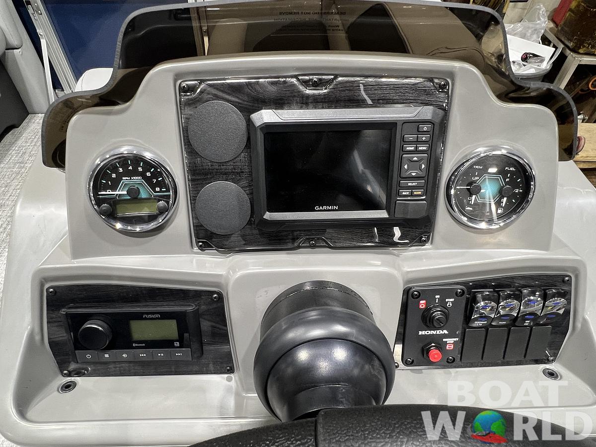 2026 Tahoe Pontoons Sport 2180 Swingback (VRB) 