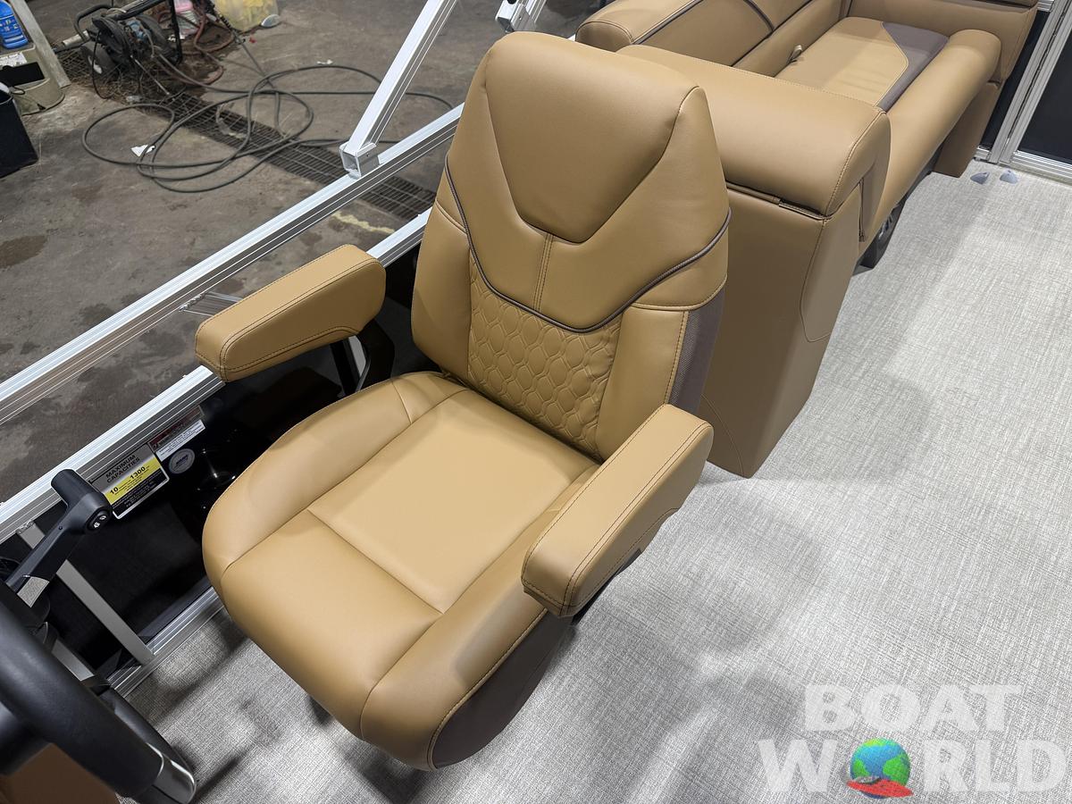 2026 Tahoe Pontoons Sport 2180 Quad Lounge 