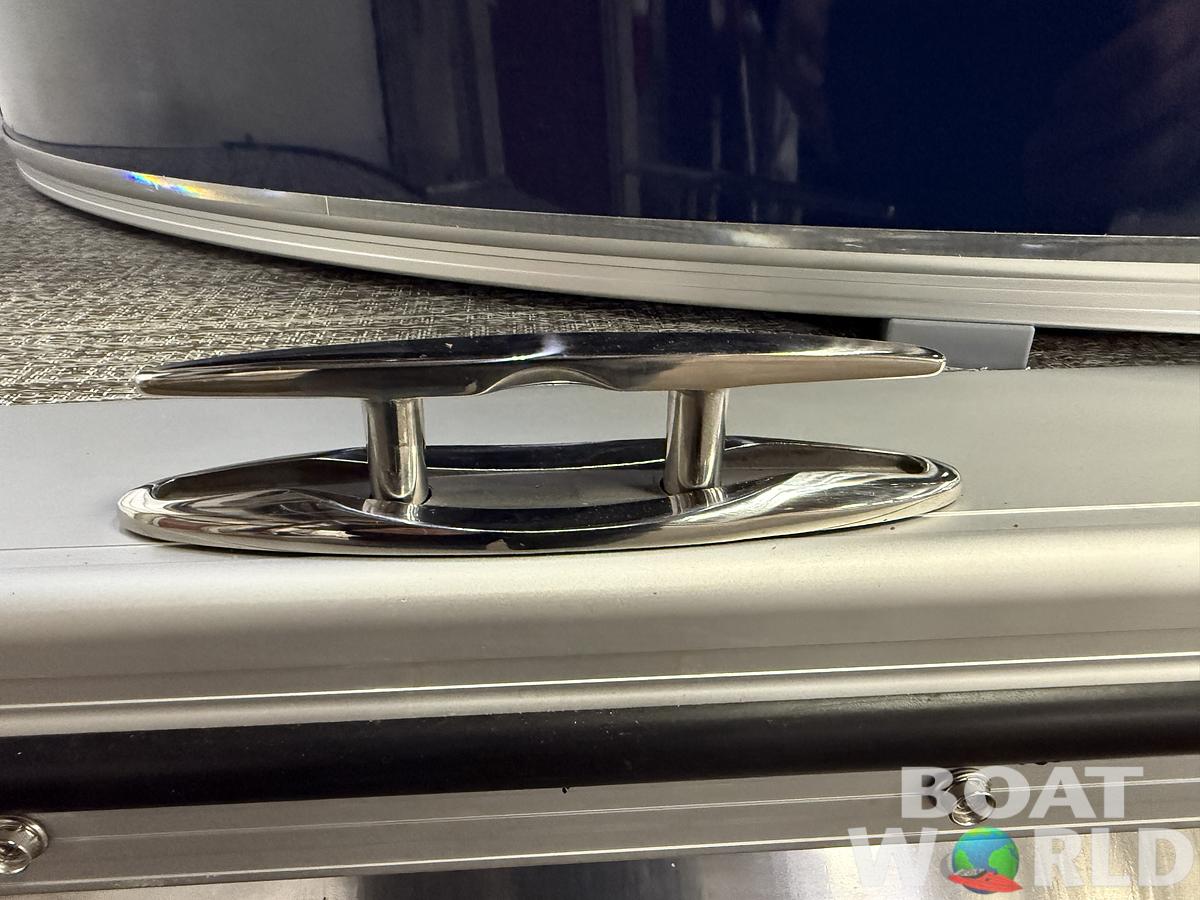 2025 Tahoe Pontoons Cascade 2385 Quad Lounge Tritoon & Honda 4-Stroke EFI