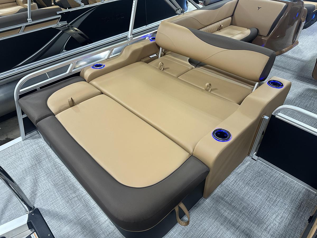 2025 Tahoe Pontoons LTZ 2385 Swingback (VRB) Windshield Tritoon & Honda 4-Stroke EFI