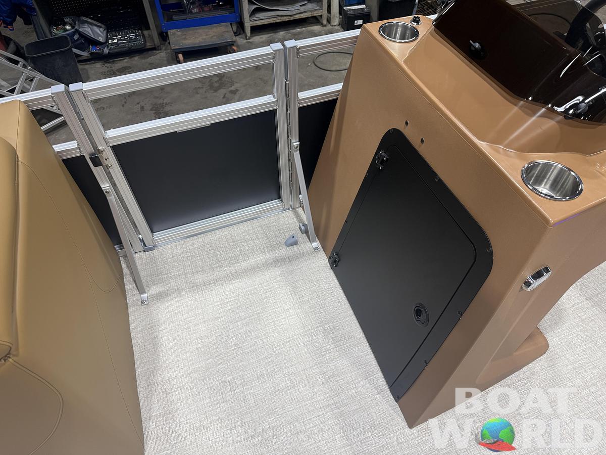 2026 Tahoe Pontoons Sport 2385 Rear Fish Tritoon