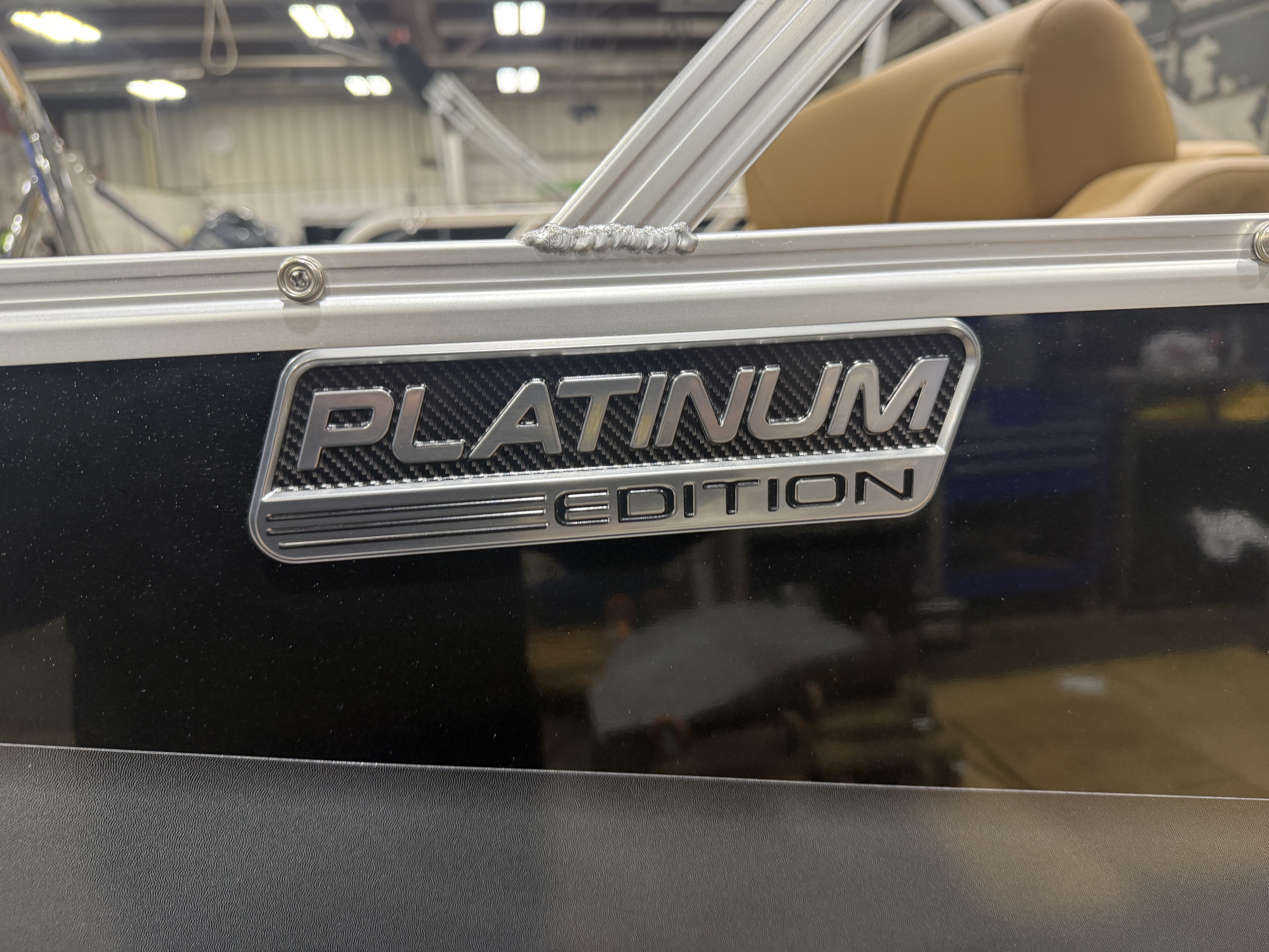 2026 Tahoe Pontoons Sport 2180 Swingback (VRB) 