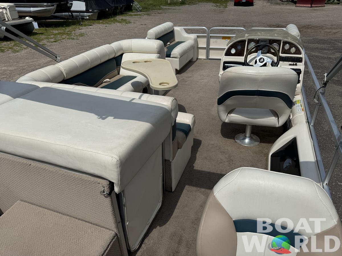 Used 2004 Sweetwater 2222 DF Pontoon WITH SEA LEGS