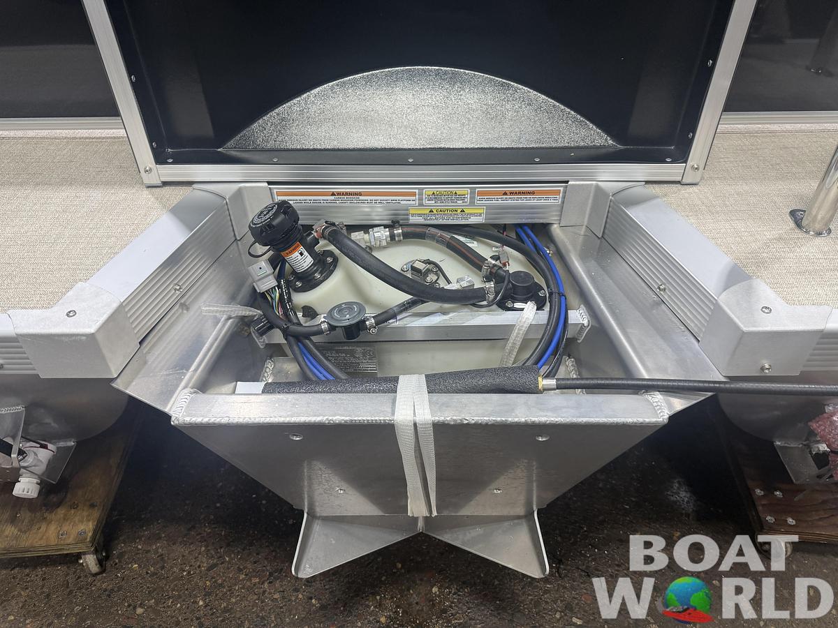 2026 Tahoe Pontoons Sport 2185 Rear Fish 