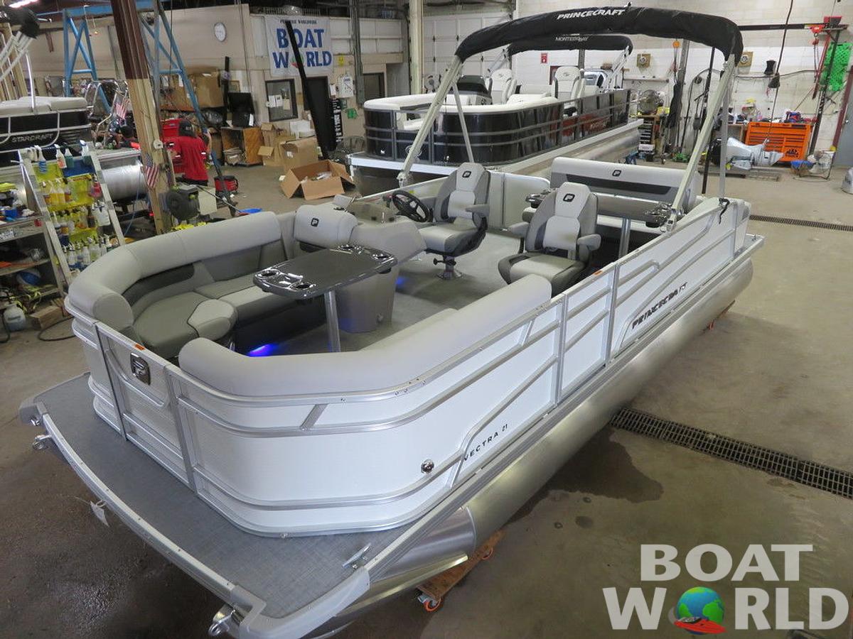 2025 Princecraft Vectra 21 RL Swingback SS Pontoon & Mercury 4-Stroke EFI