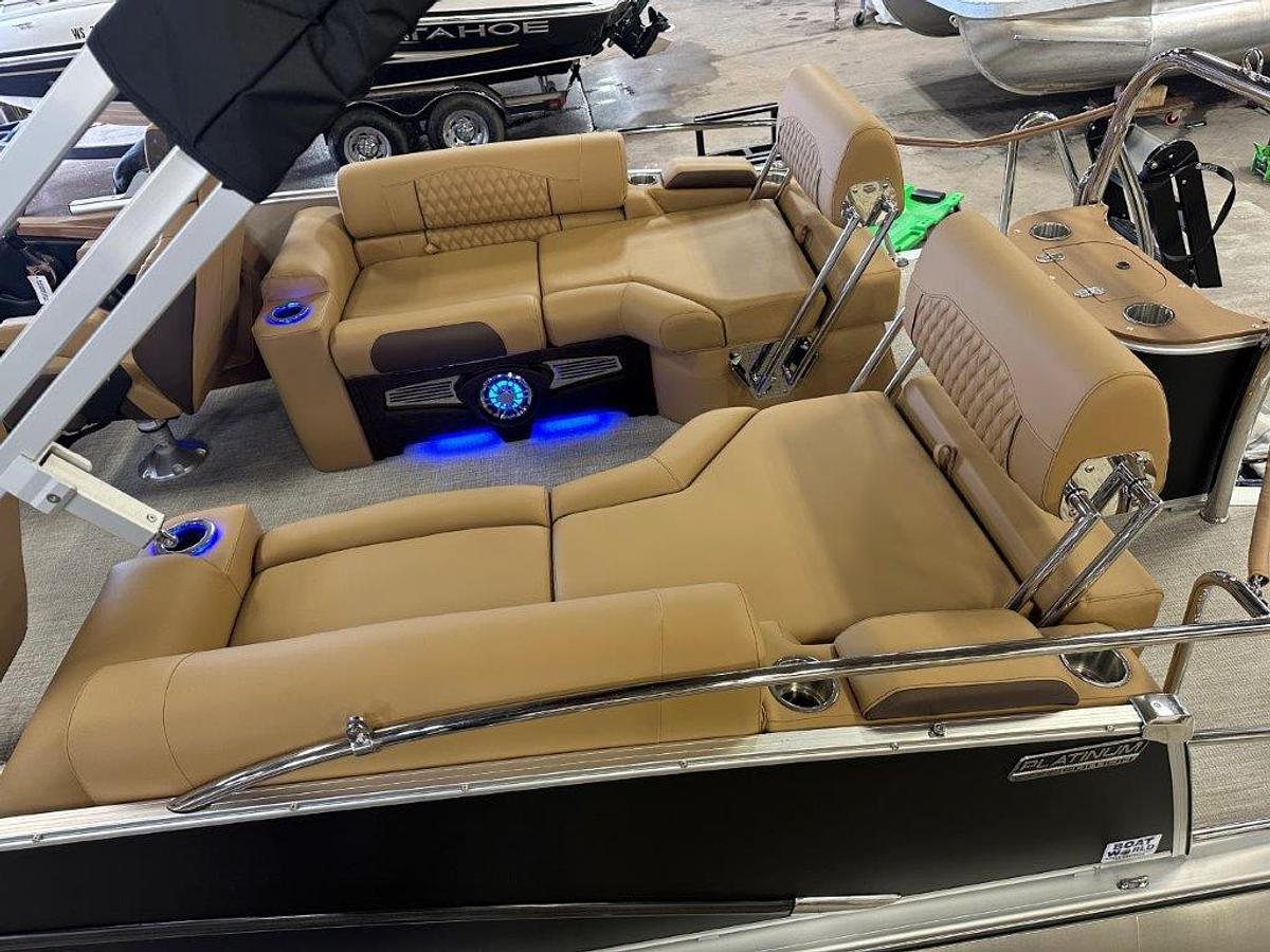 2025 Tahoe Pontoons Cascade 2385 Quad Lounge Shift SS Tritoon & Honda 4-Stroke EFI