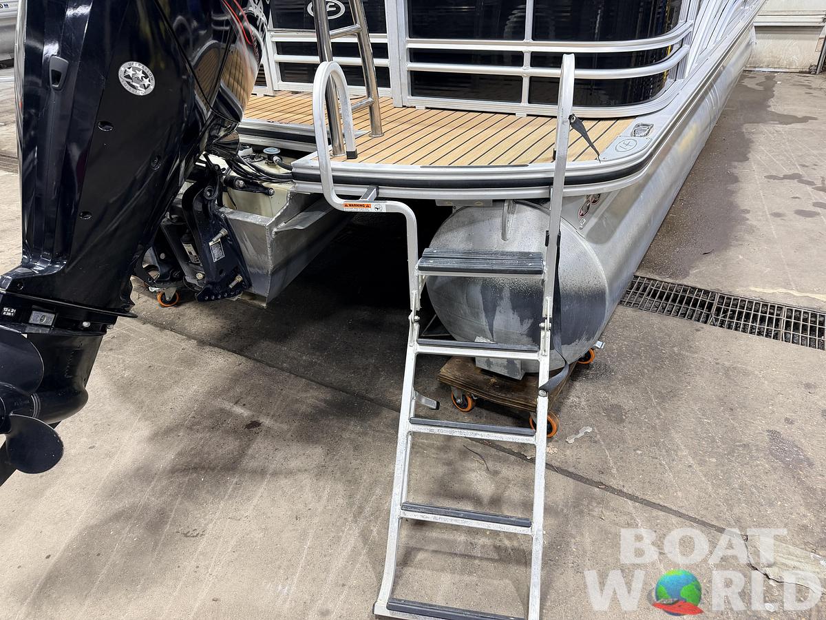 Used 2015 Harris 220 Solstice Pontoon