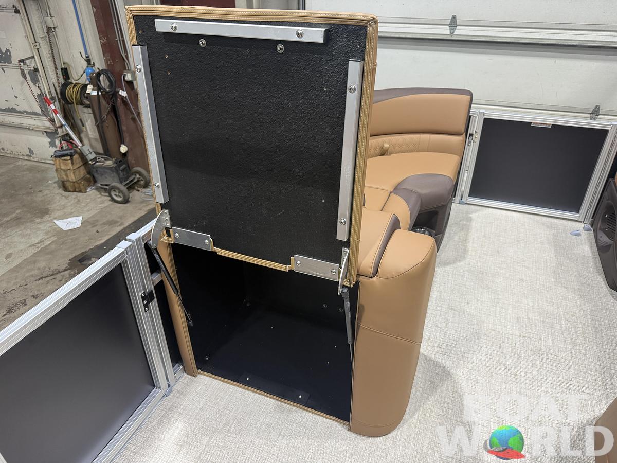 2026 Tahoe Pontoons LTZ 2185 Cruise Rear Bench (CRB) 