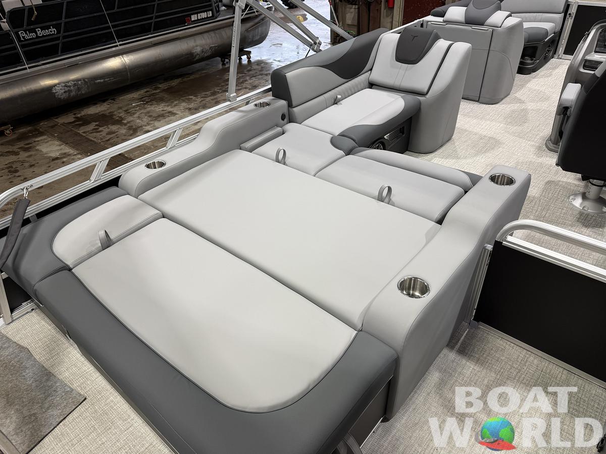 2027 Tahoe LTZ 2385 VRB SE Swingback Pontoon $42995