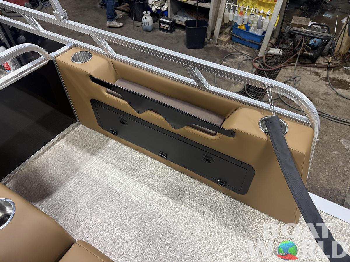 2026 Tahoe Pontoons Sport 2185 Swingback (VRB)