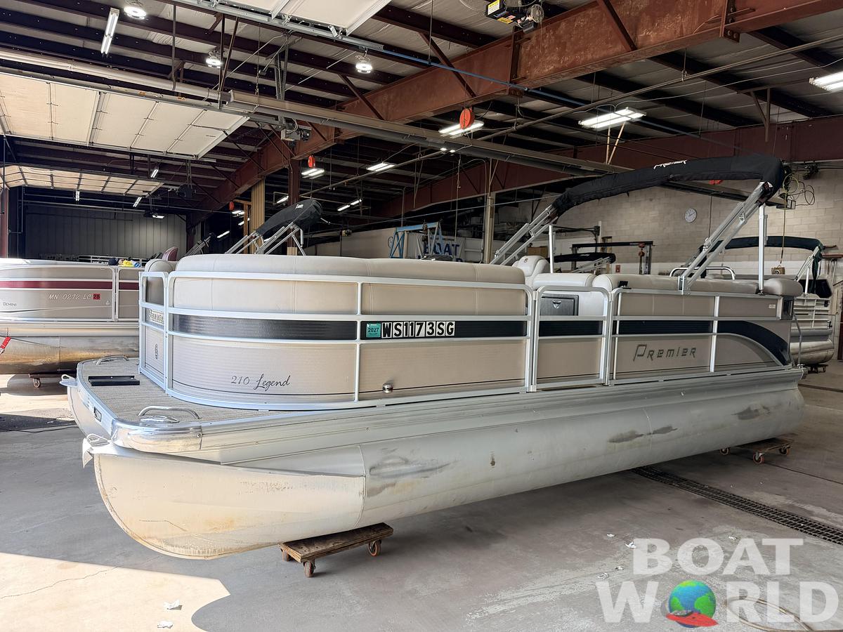Used 2007 Premier 210 Legend