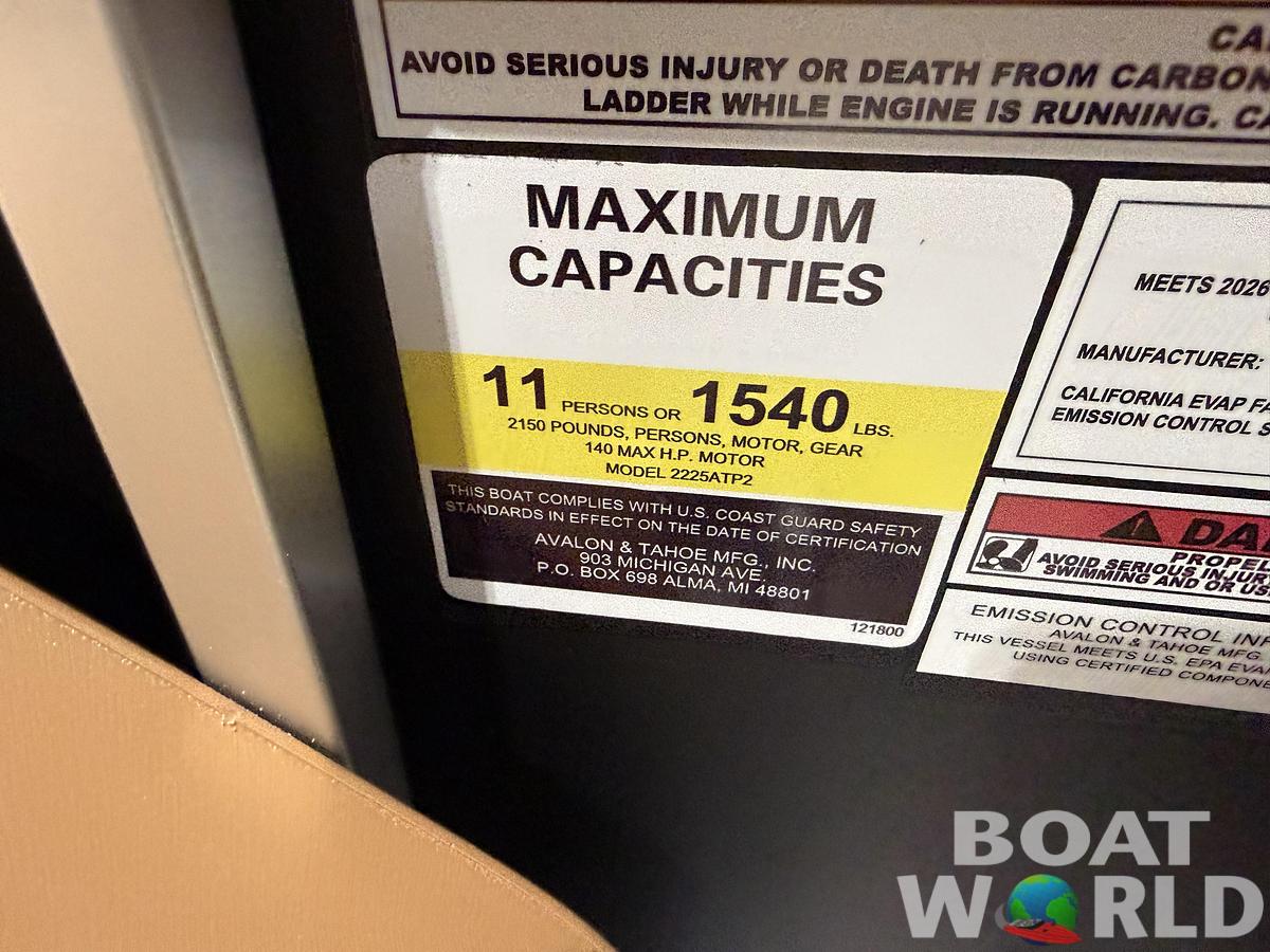 2026 Tahoe Pontoons LTZ 2385 Quad Lounge 