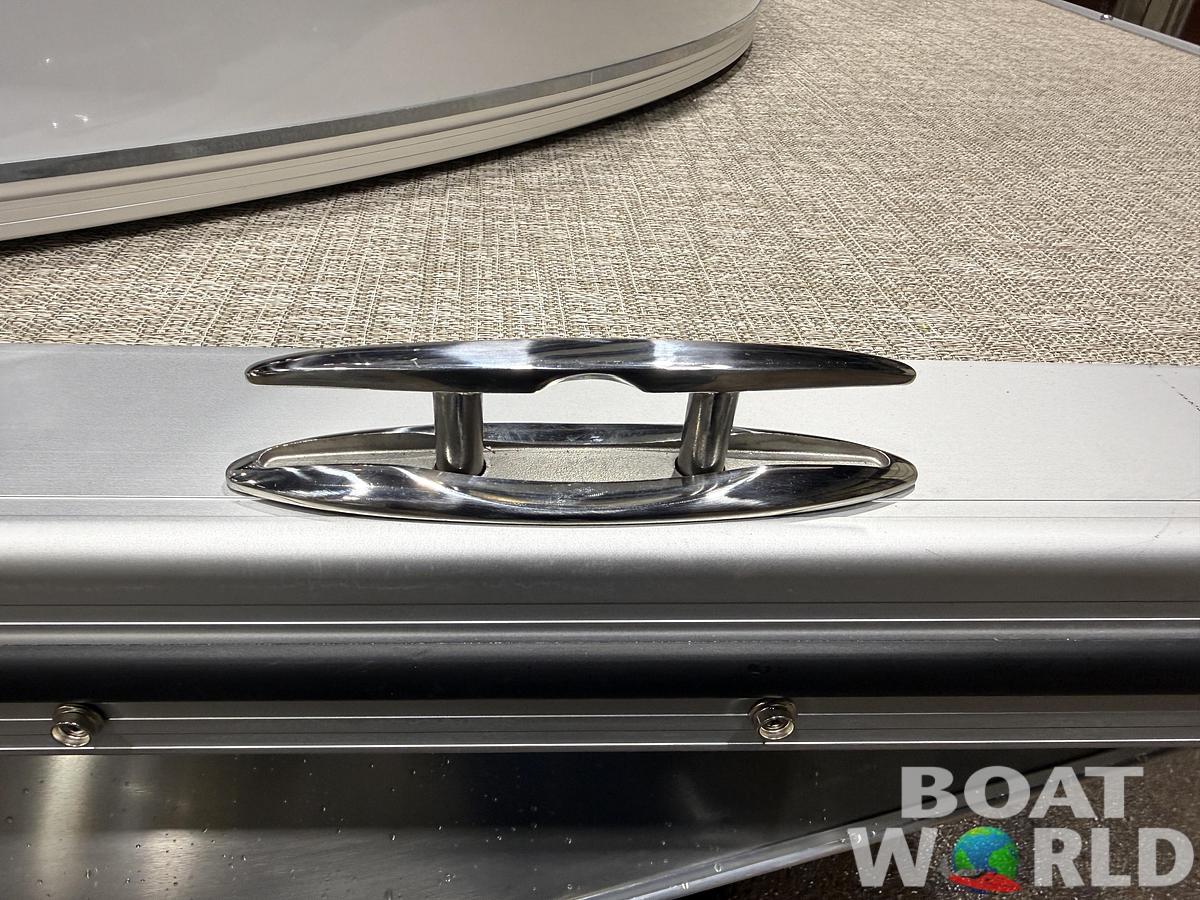 2026 Tahoe Pontoons LTZ 2385 Quad Lounge 