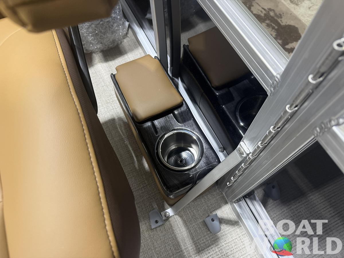 2026 Tahoe Pontoons Sport 2180 Quad Lounge 