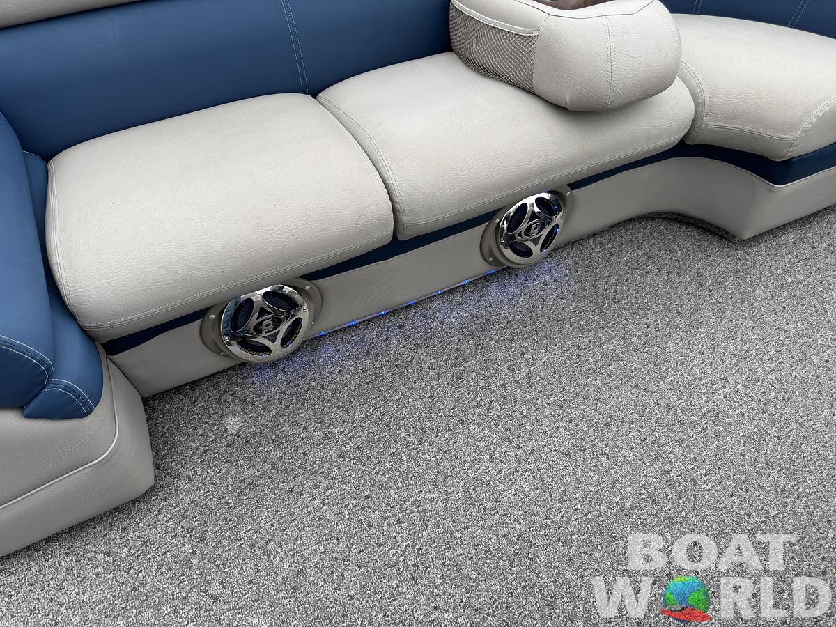 Used 2013 Premier 250 Intrigue Pontoon with 140HP Suzuki Fourstroke EFI