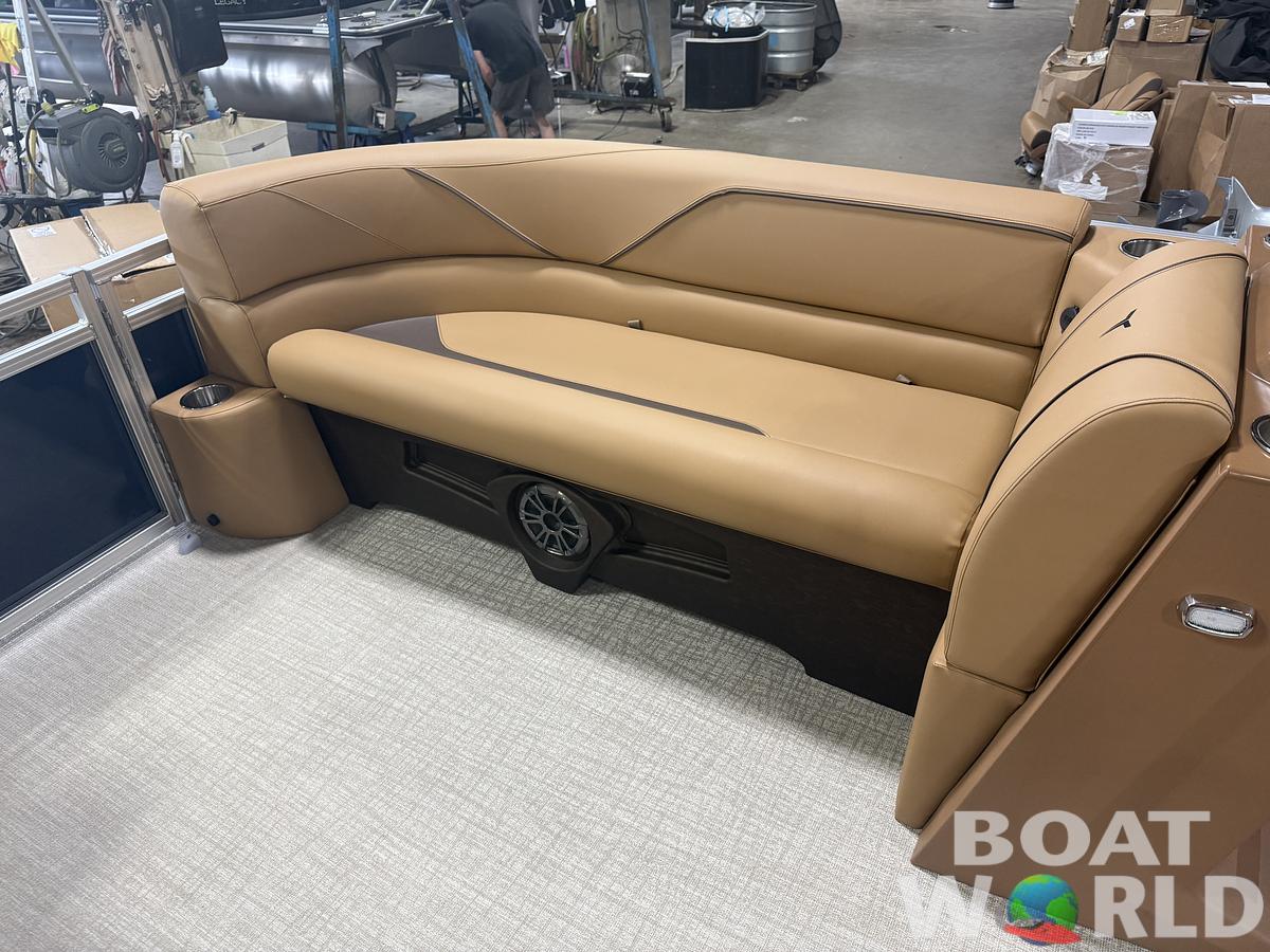 2026 Tahoe Pontoons Sport 2385 Swingback (VRB) & Honda 4-Stroke EFI