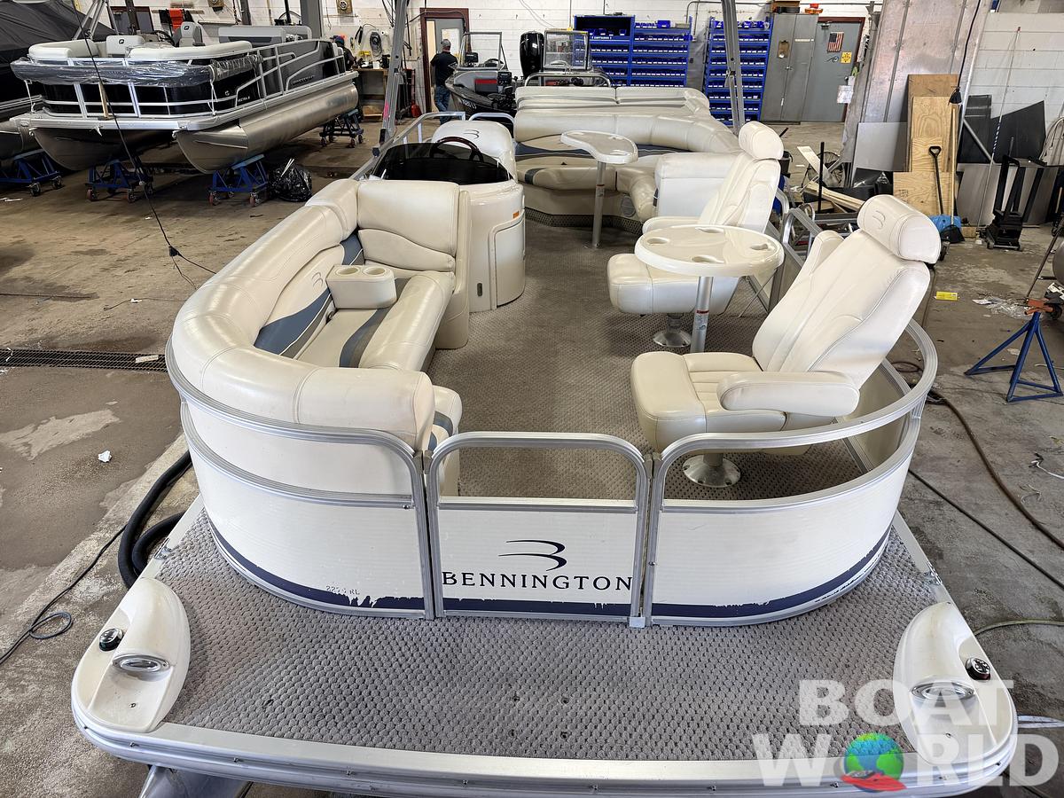 Used 2005 Bennington 2275 RL & 75HP Yamaha 4Stroke - $15,995